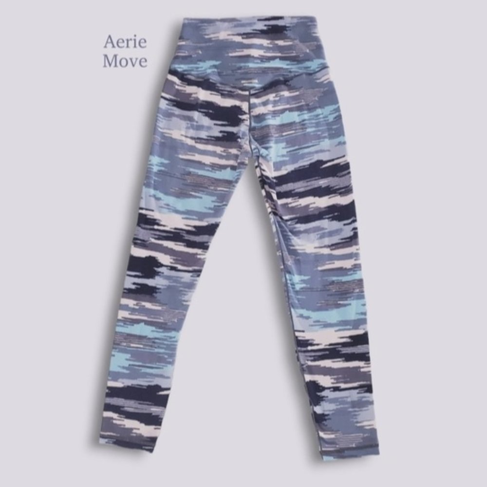 Aerie Move Blue Camo V Seam Ankle Leggings- Size M​